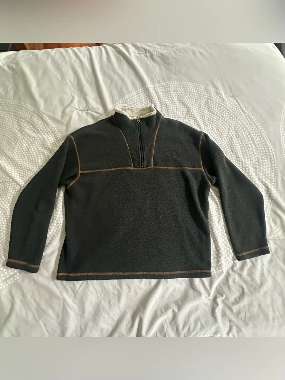 Älf/Kuhl Black Half-Zip Men's Sweater with Contrast Stitching